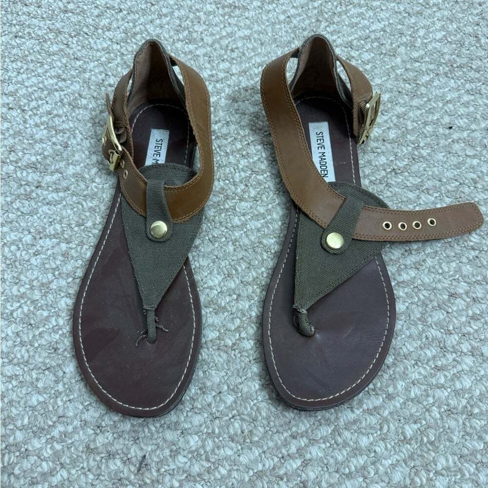 Steve Madden Green Multi Sandals with Gold Buckle size 9.5